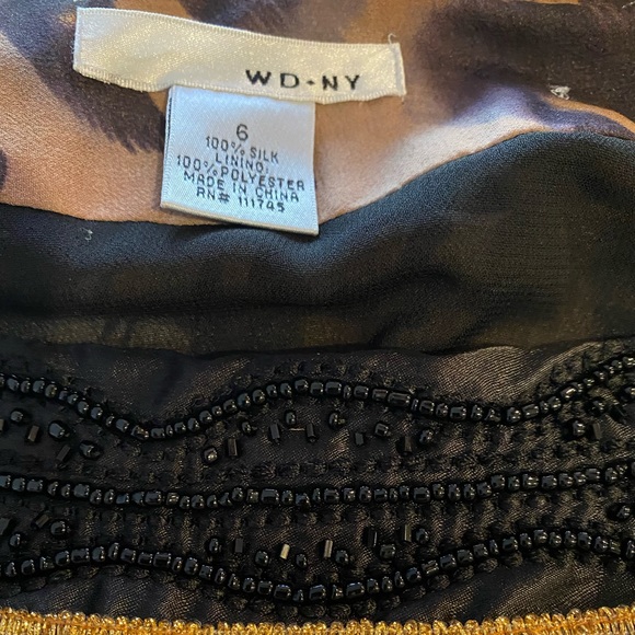 Leopard print ankle length silk sequined skirt, WD NY label, woman-size 6. - Picture 2 of 4